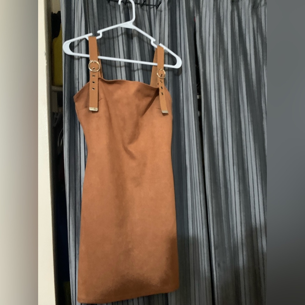 Brown Sleeveless Dress with Buckle Straps